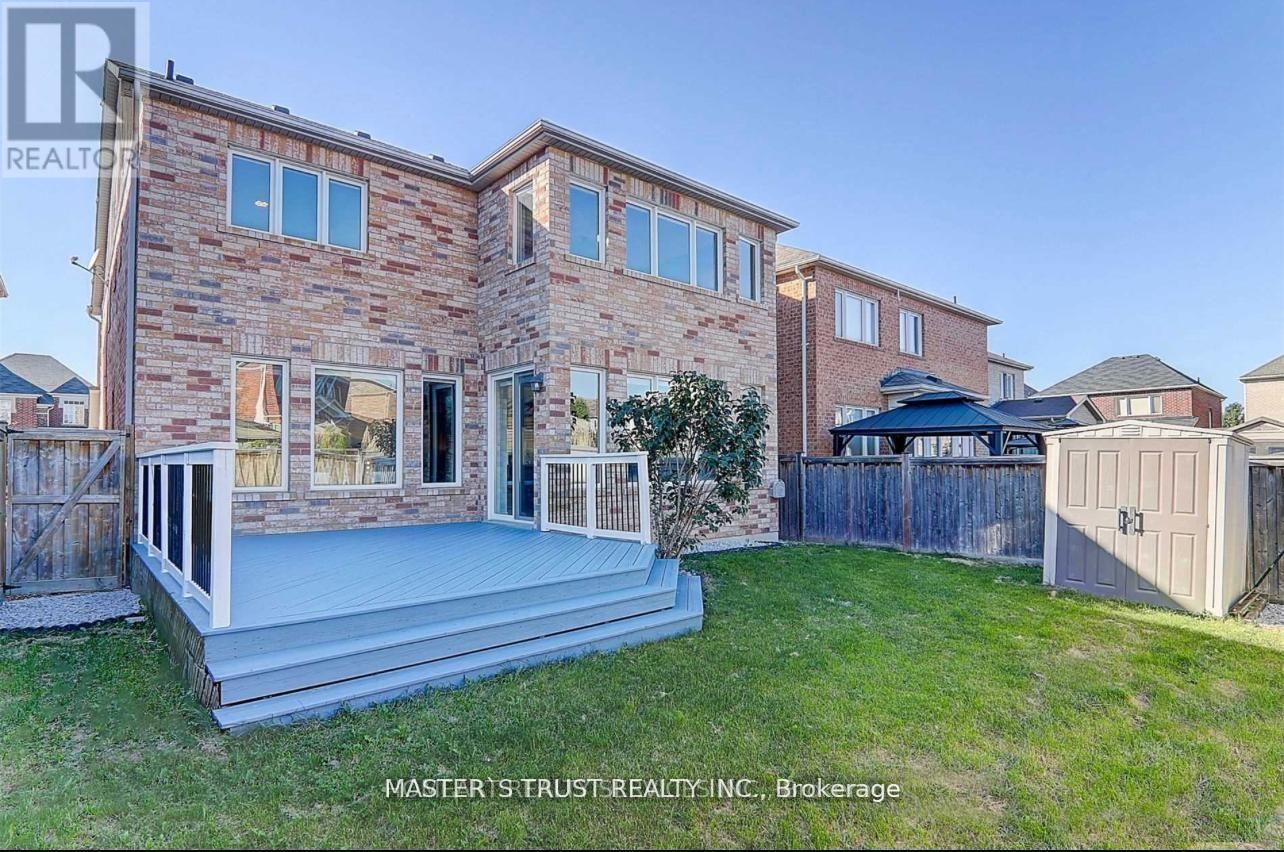 153 Summerlyn Trail, Bradford West Gwillimbury, Ontario  L3Z 0E4 - Photo 5 - N12565610