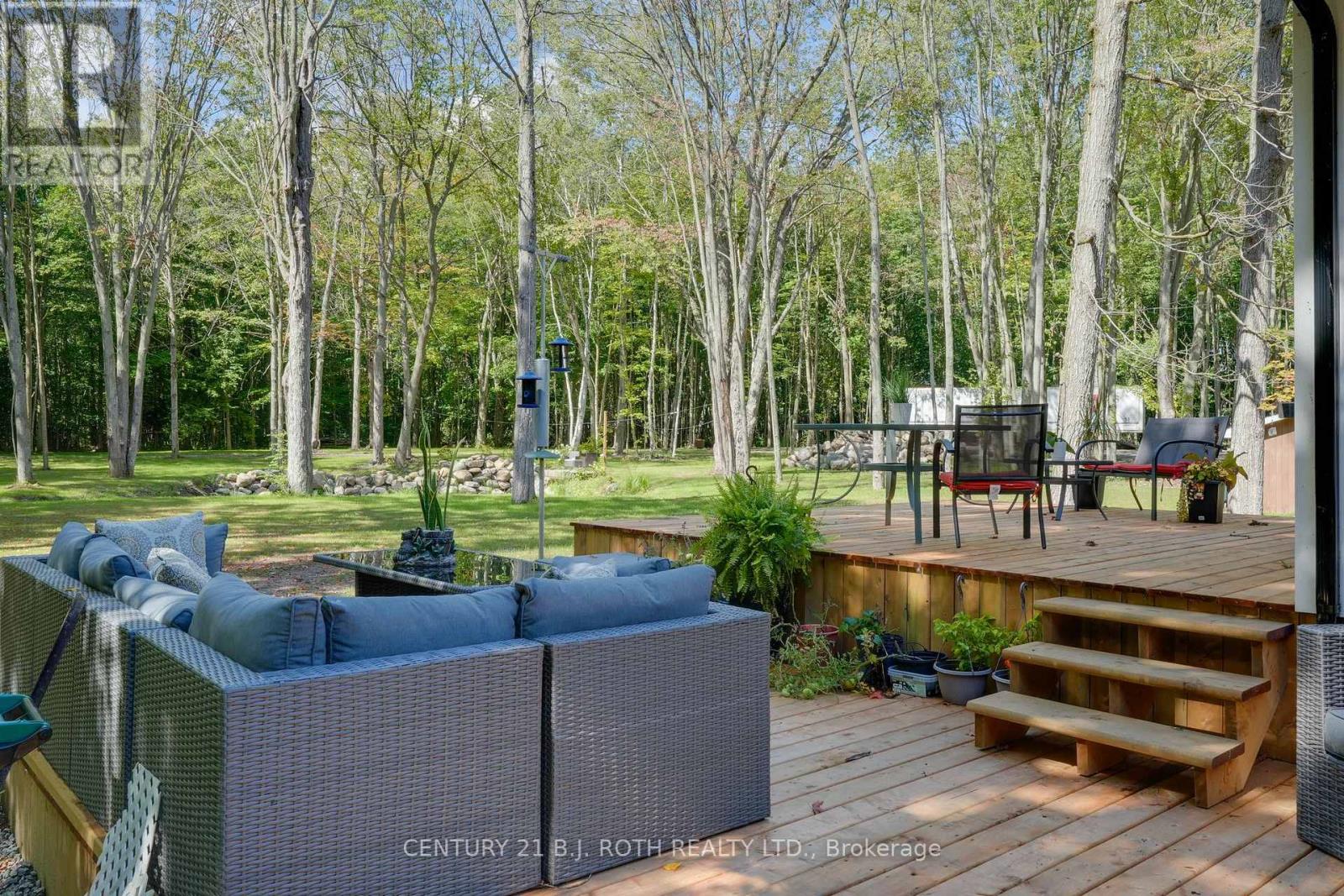 1250 County Road 6 Road S, Tiny, Ontario  L0L 2T0 - Photo 40 - S12437569