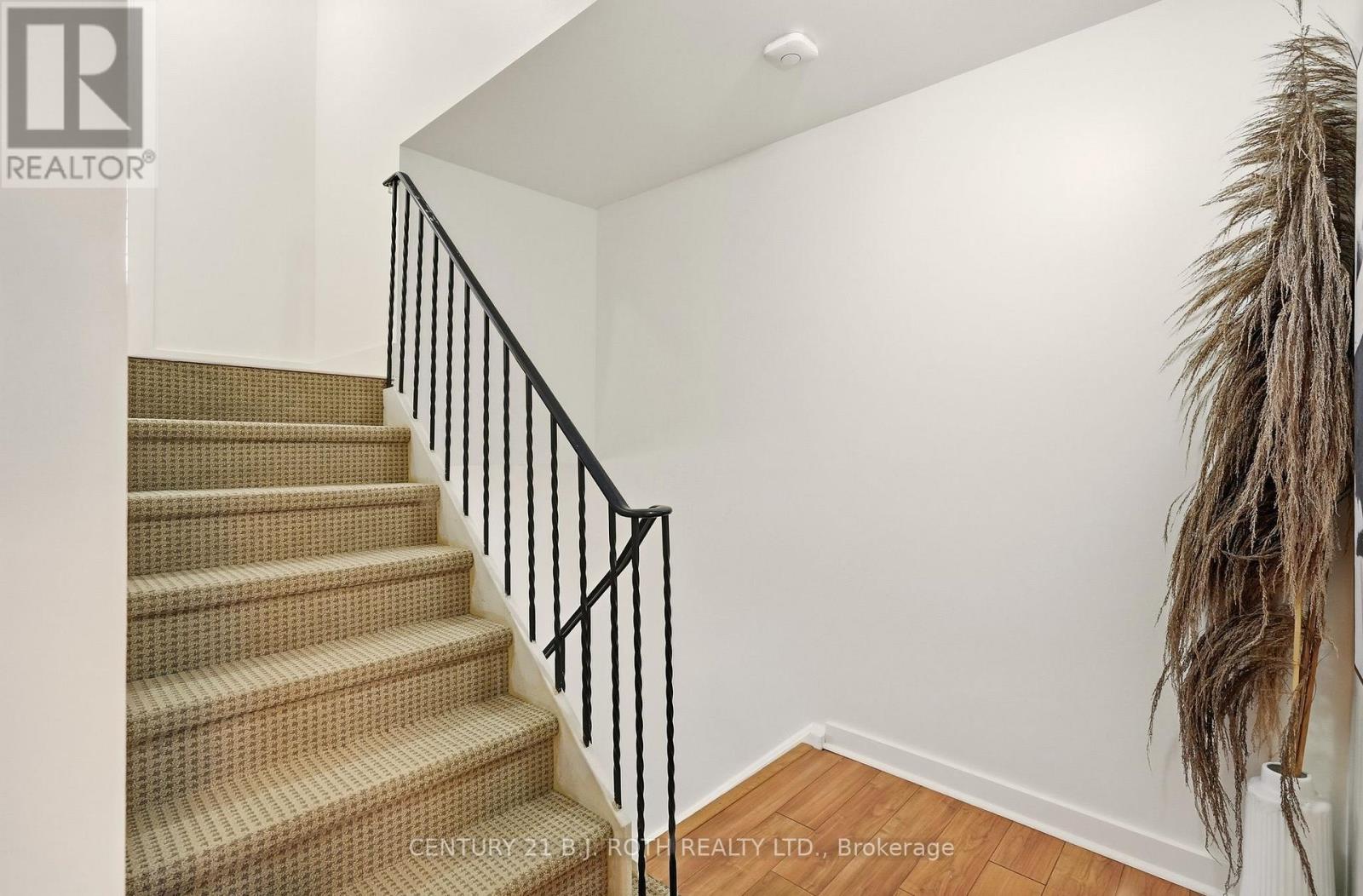 4 - 235 Steel Street, Barrie, Ontario  L4M 2H1 - Photo 20 - S12557784