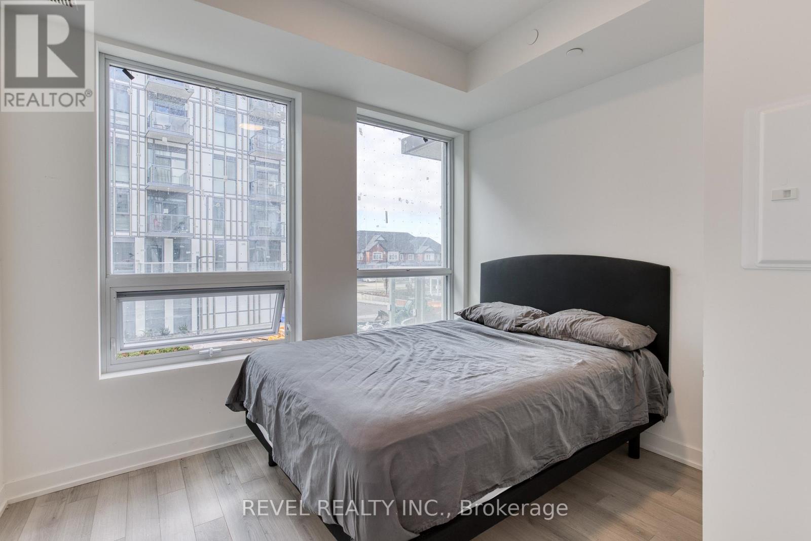 207 - 1005 Dundas Street E, Oakville, Ontario  L6H 7E8 - Photo 18 - W12565520