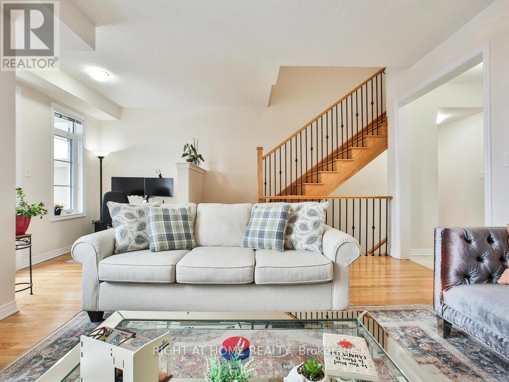 3030 George Savage Avenue, Oakville, Ontario  L6M 0Z1 - Photo 12 - W12565532