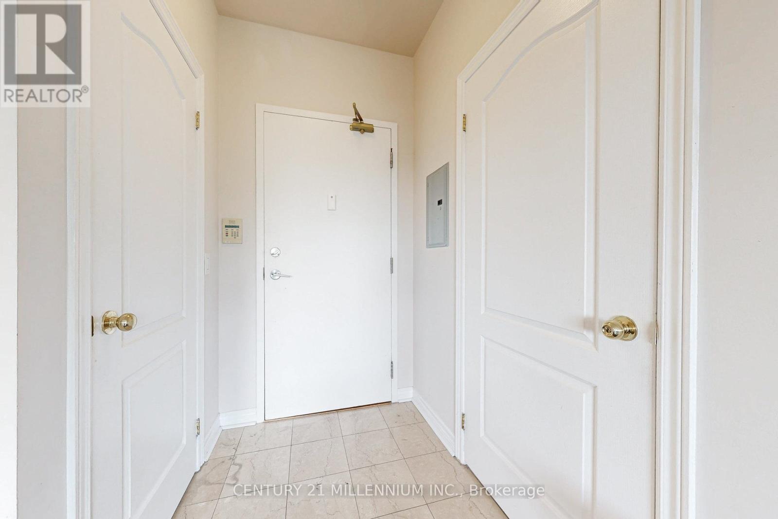 Ph4 - 483 Faith Drive, Mississauga, Ontario  L5R 0A1 - Photo 5 - W12565552