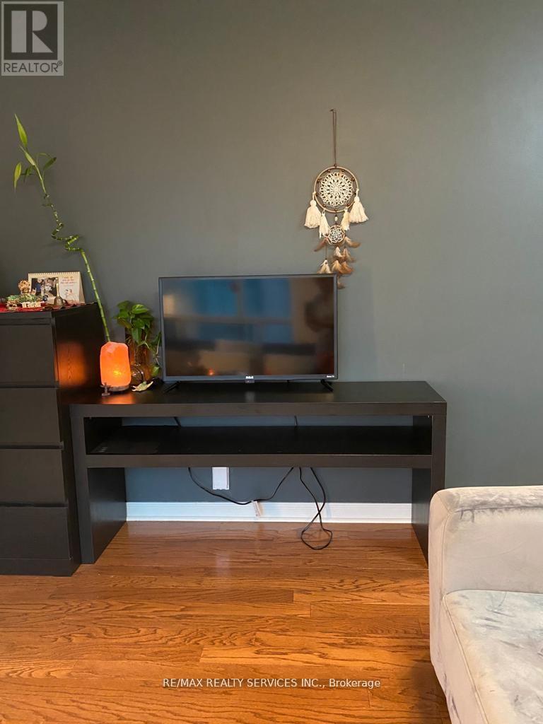 1610 - 2545 Erin Centre Boulevard, Mississauga, Ontario  L5M 6Z9 - Photo 15 - W12565586