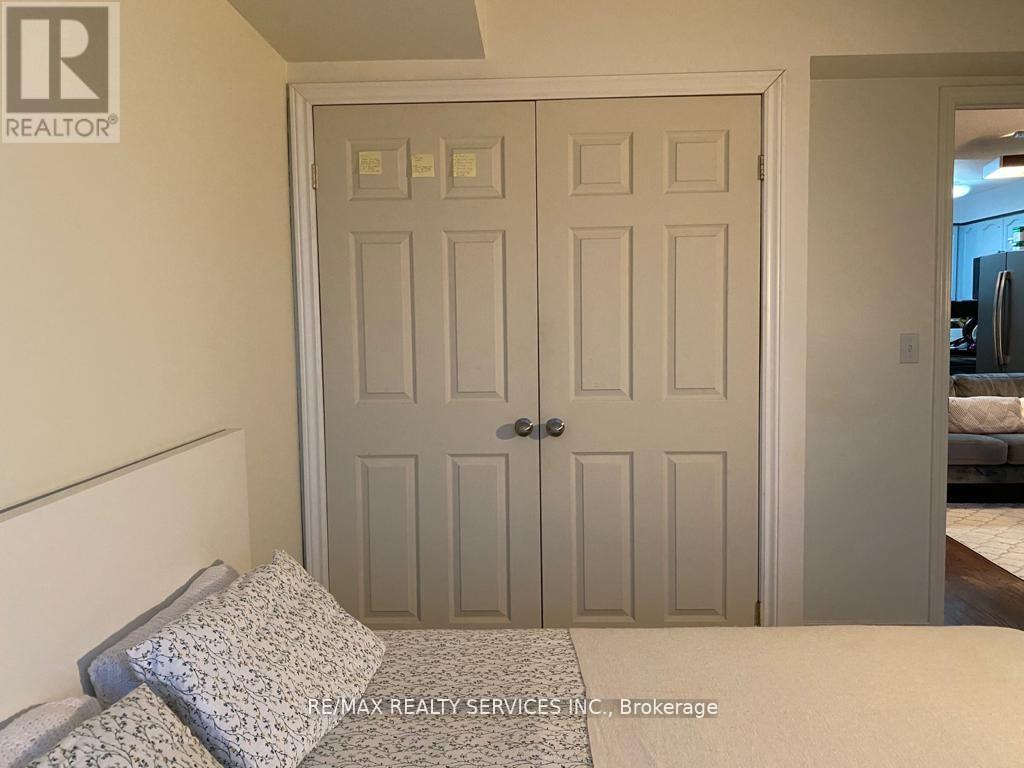 1610 - 2545 Erin Centre Boulevard, Mississauga, Ontario  L5M 6Z9 - Photo 17 - W12565586