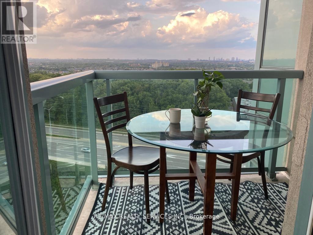 1610 - 2545 Erin Centre Boulevard, Mississauga, Ontario  L5M 6Z9 - Photo 23 - W12565586