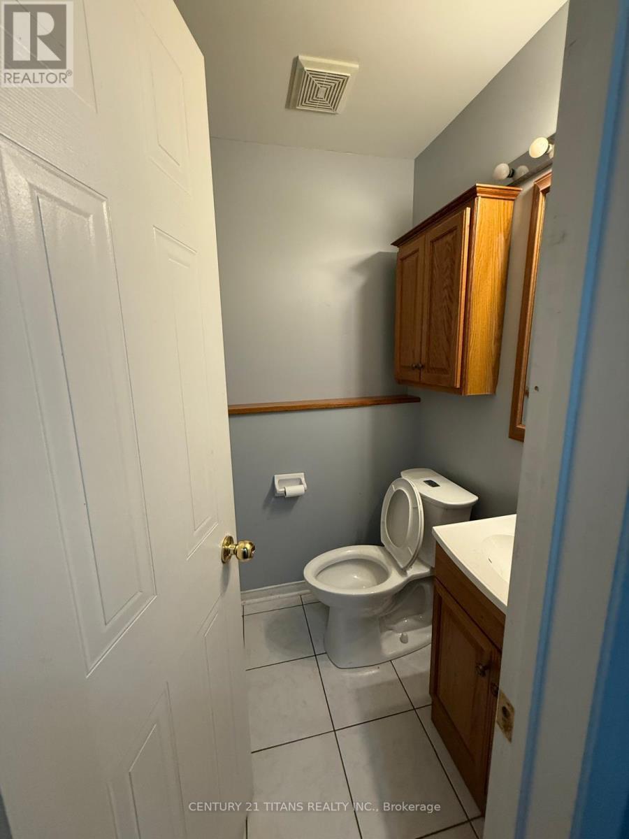 3 Sandyshores Drive, Brampton, Ontario  L6R 2G9 - Photo 23 - W12565622