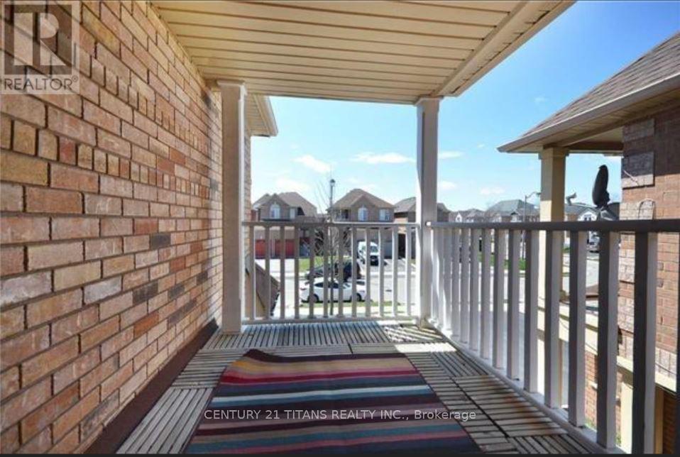 3 Sandyshores Drive, Brampton, Ontario  L6R 2G9 - Photo 24 - W12565622