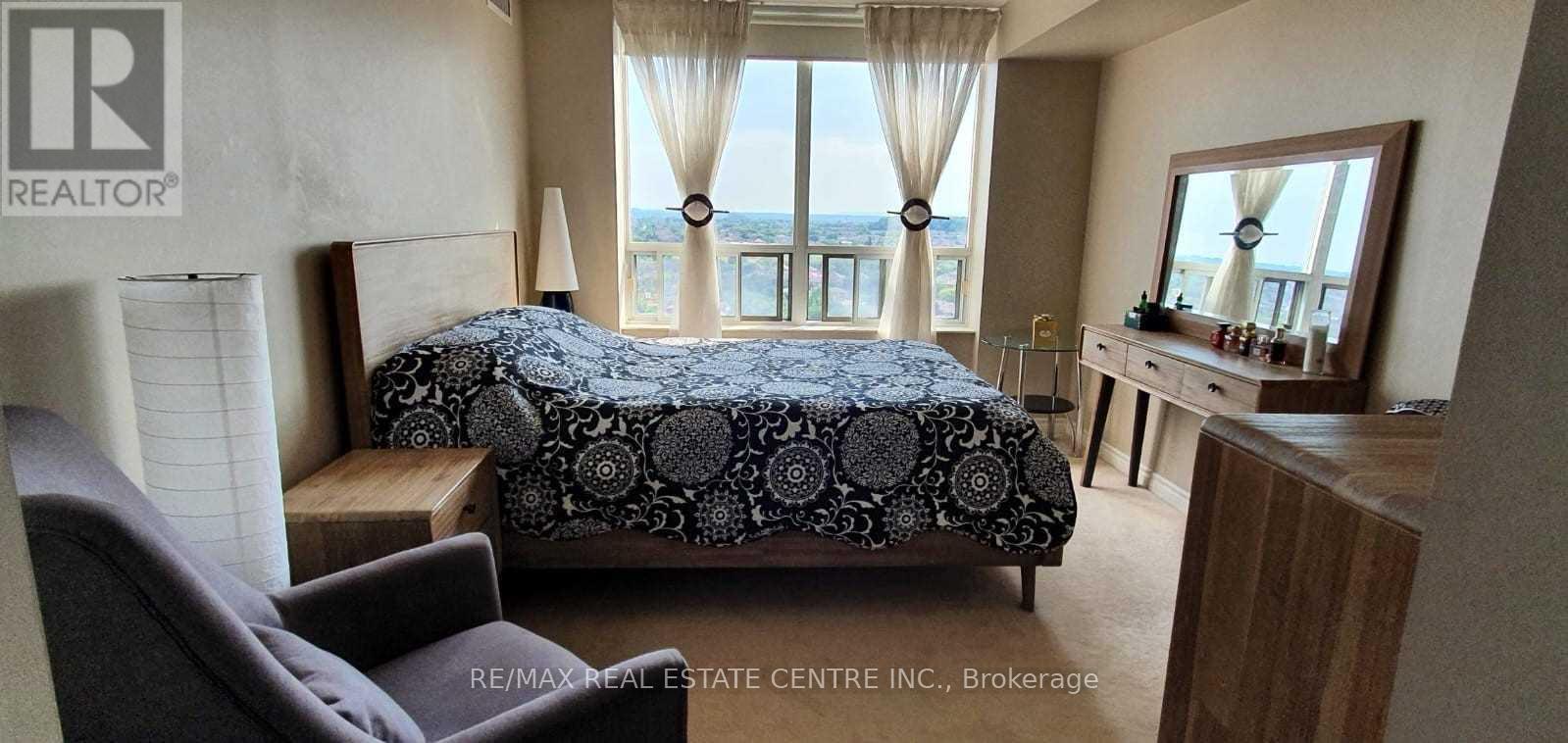 1205 - 55 Strathaven Drive, Mississauga, Ontario  L5R 4G9 - Photo 19 - W12565554