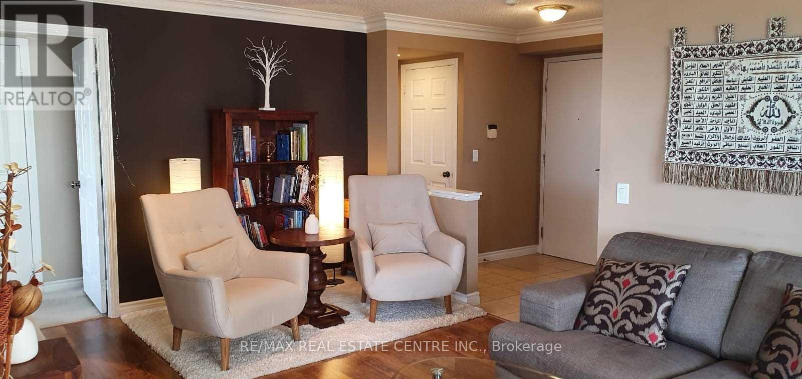 1205 - 55 Strathaven Drive, Mississauga, Ontario  L5R 4G9 - Photo 9 - W12565554