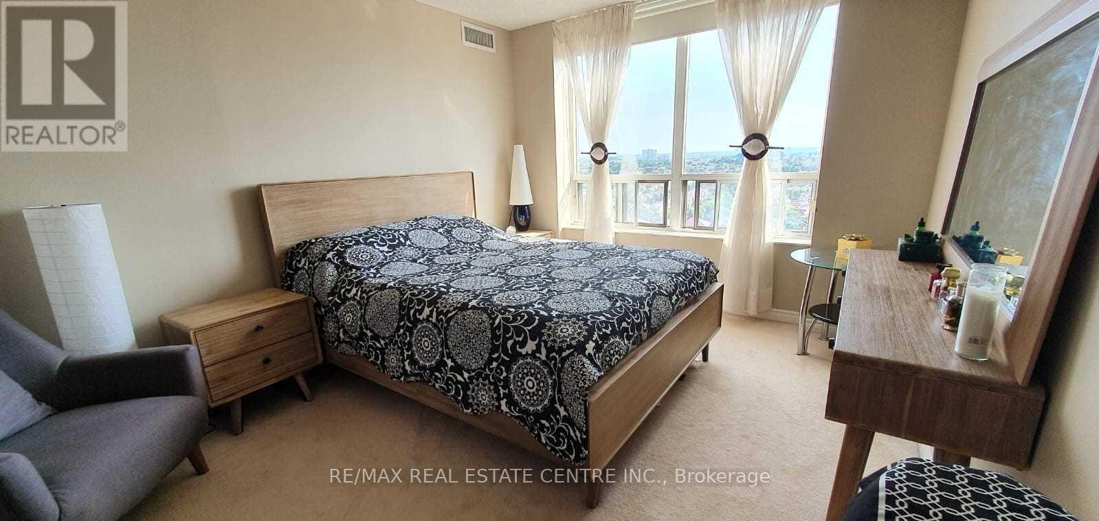 1205 - 55 Strathaven Drive, Mississauga, Ontario  L5R 4G9 - Photo 20 - W12565554