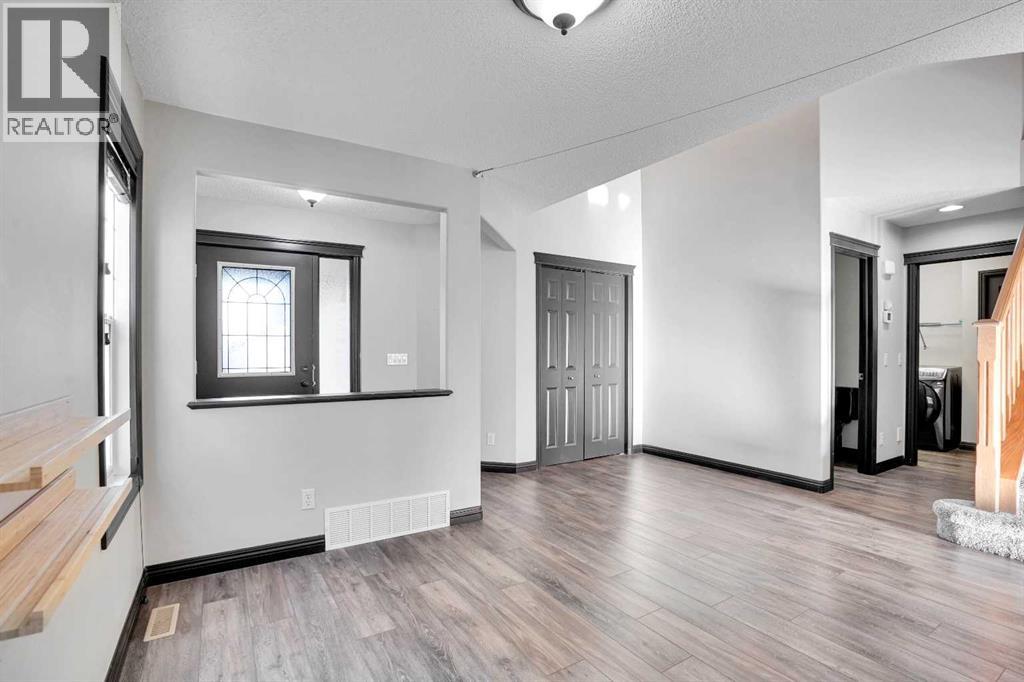 19 Copperleaf Terrace Se, Calgary, Alberta  T2Z 0C1 - Photo 5 - A2269272