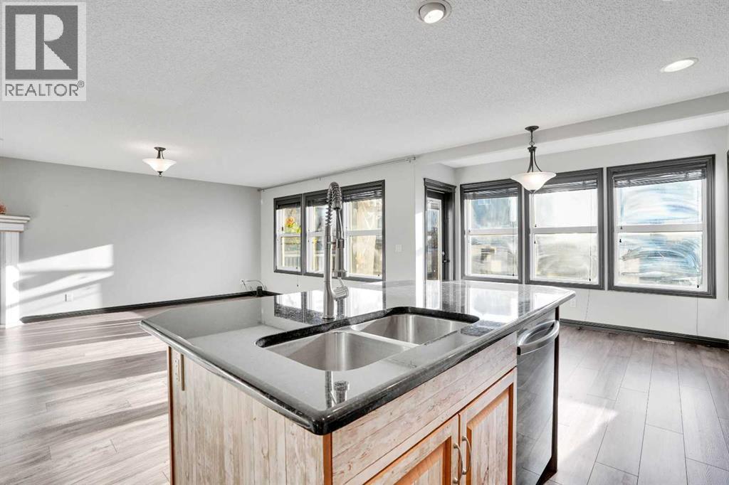 19 Copperleaf Terrace Se, Calgary, Alberta  T2Z 0C1 - Photo 12 - A2269272