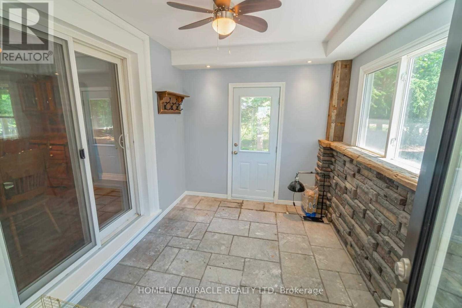 5607 Tenth Line, Erin, Ontario  N0B 1T0 - Photo 11 - X12565528