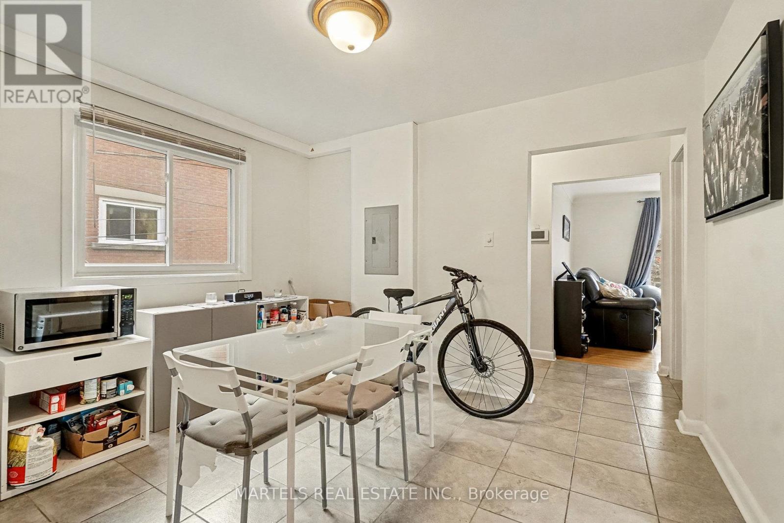 109 Lavergne Street, Ottawa, Ontario  K1L 5E6 - Photo 8 - X12565660