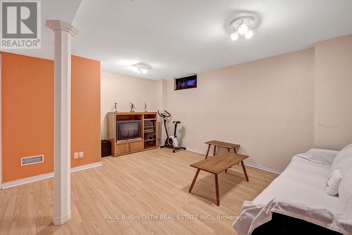 C - 1742 Lamoureux Drive, Ottawa, Ontario  K1E 2N2 - Photo 19 - X12565752