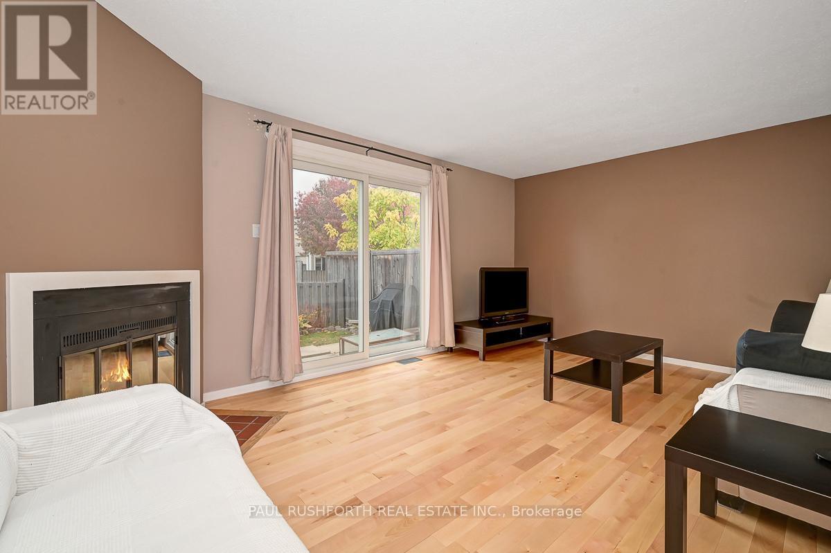 C - 1742 Lamoureux Drive, Ottawa, Ontario  K1E 2N2 - Photo 3 - X12565752
