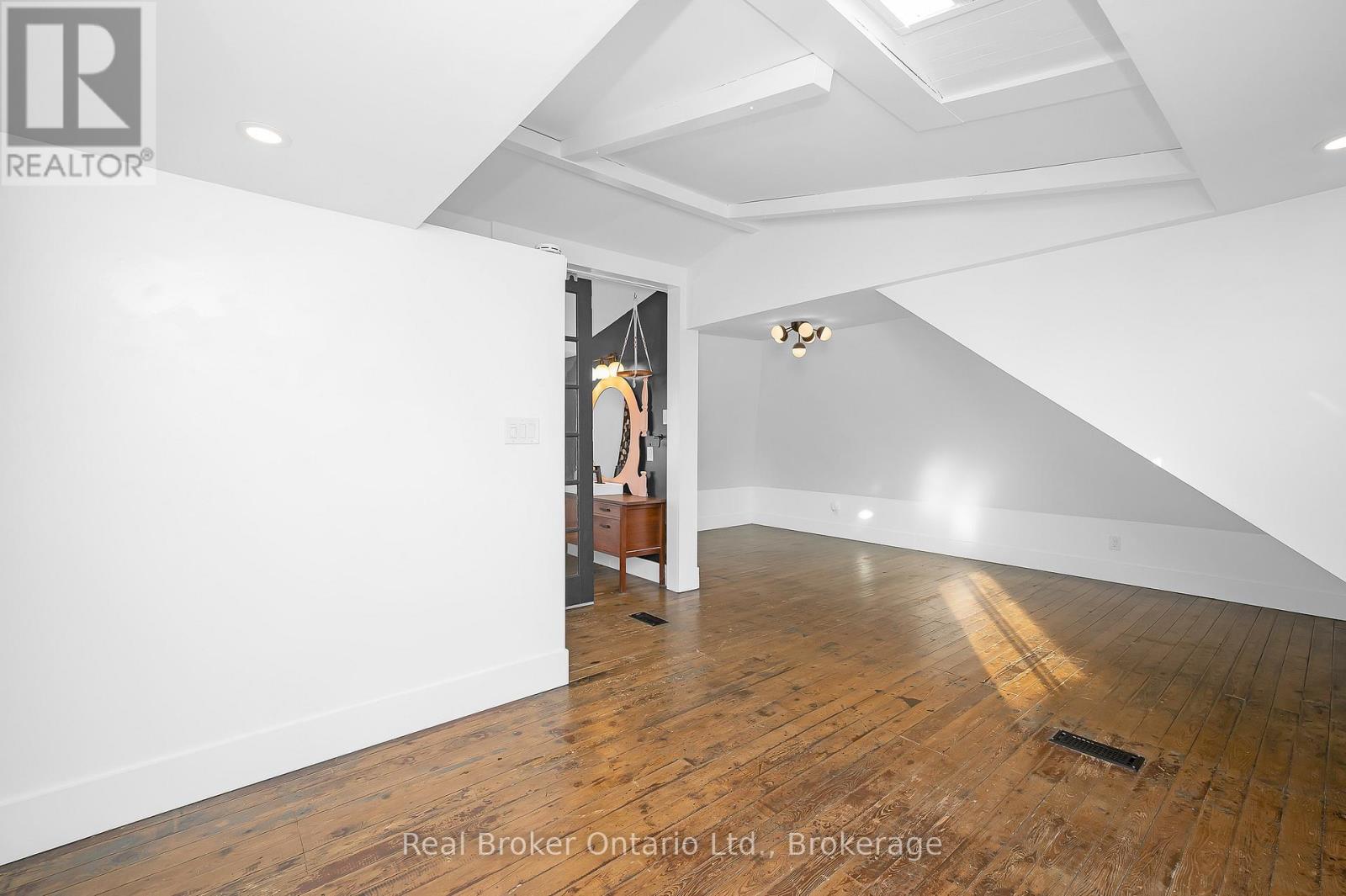 191 Gilmore Road, Fort Erie, Ontario  L2A 2M2 - Photo 25 - X12565728