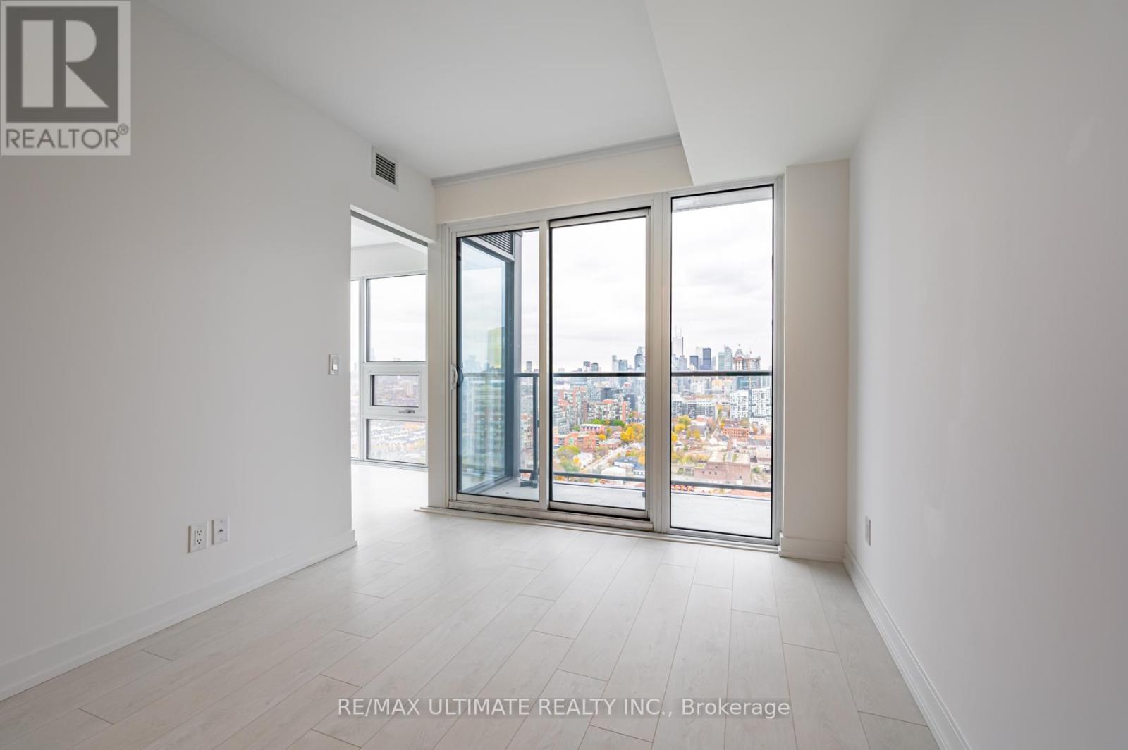 2921 - 19 Western Battery Road, Toronto, Ontario  M6K 3S4 - Photo 10 - C12513766