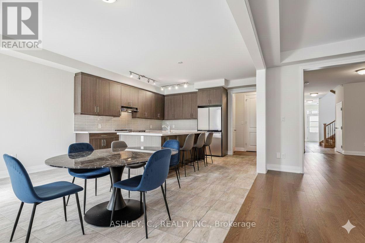 Upper - 29 Gladmary Drive, Brampton, Ontario  L6Y 6K9 - Photo 14 - W12448899