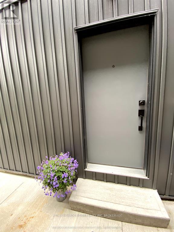 622 Clare Avenue, Welland, Ontario  L3C 3C1 - Photo 1 - X12565744