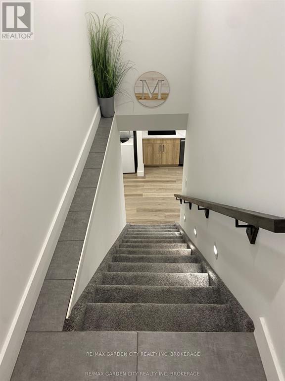 622 Clare Avenue, Welland, Ontario  L3C 3C1 - Photo 2 - X12565744