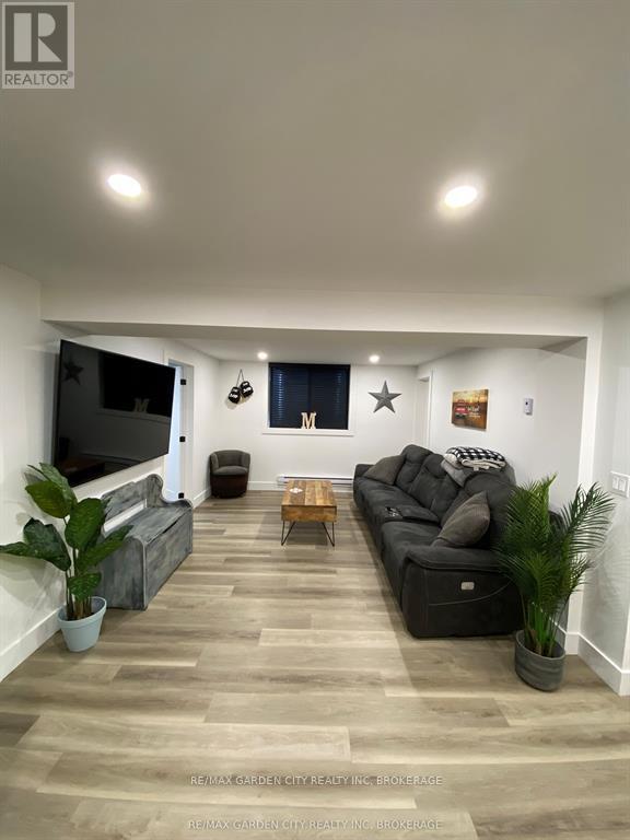 622 Clare Avenue, Welland, Ontario  L3C 3C1 - Photo 5 - X12565744