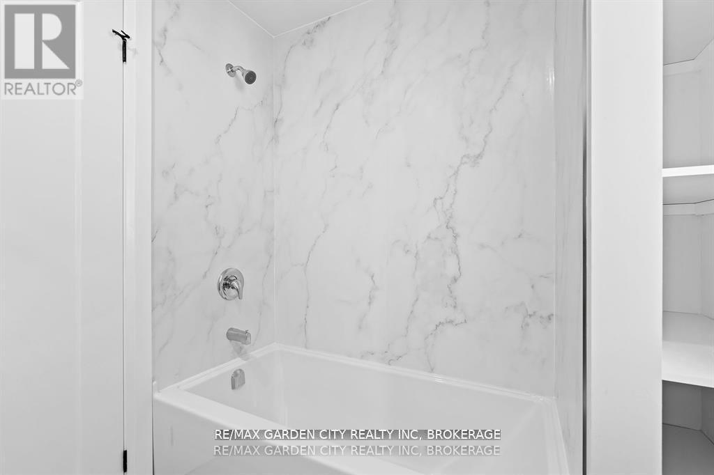 235 Lincoln Road W, Fort Erie, Ontario  L0S 1B0 - Photo 9 - X12565828