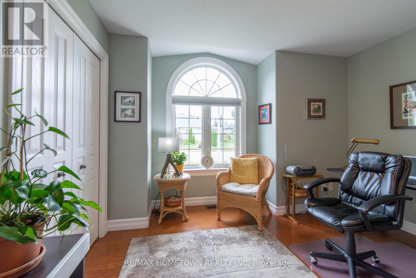 1017 Aspen Drive, Brockville, Ontario  K6V 7G2 - Photo 4 - X12565638