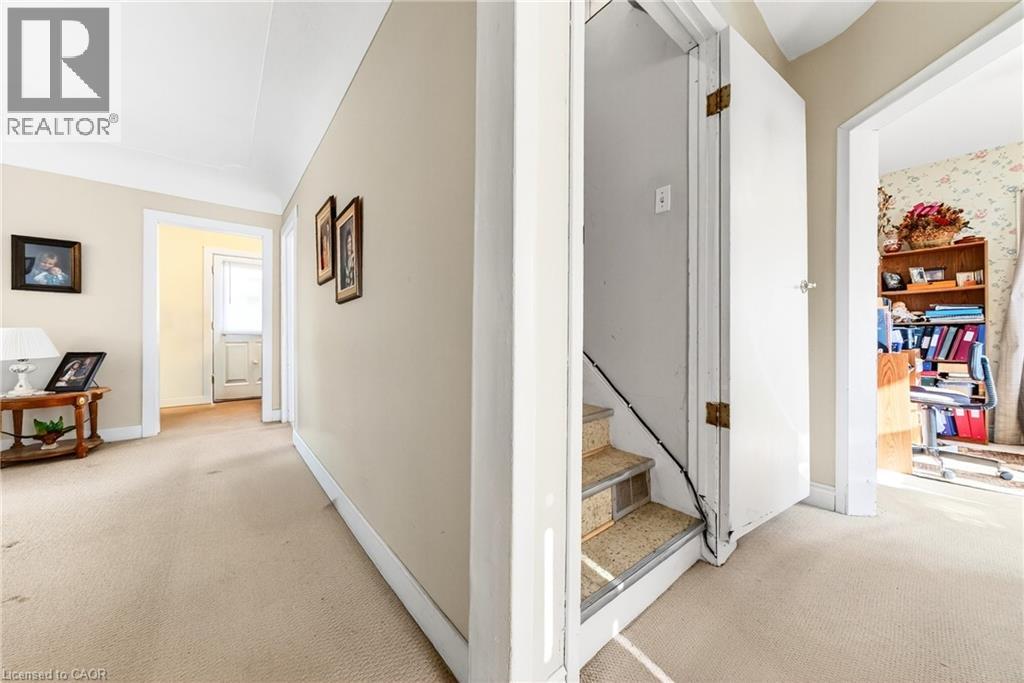 9037 Airport Road W, Hamilton, Ontario  L0R 1W0 - Photo 14 - 40789716