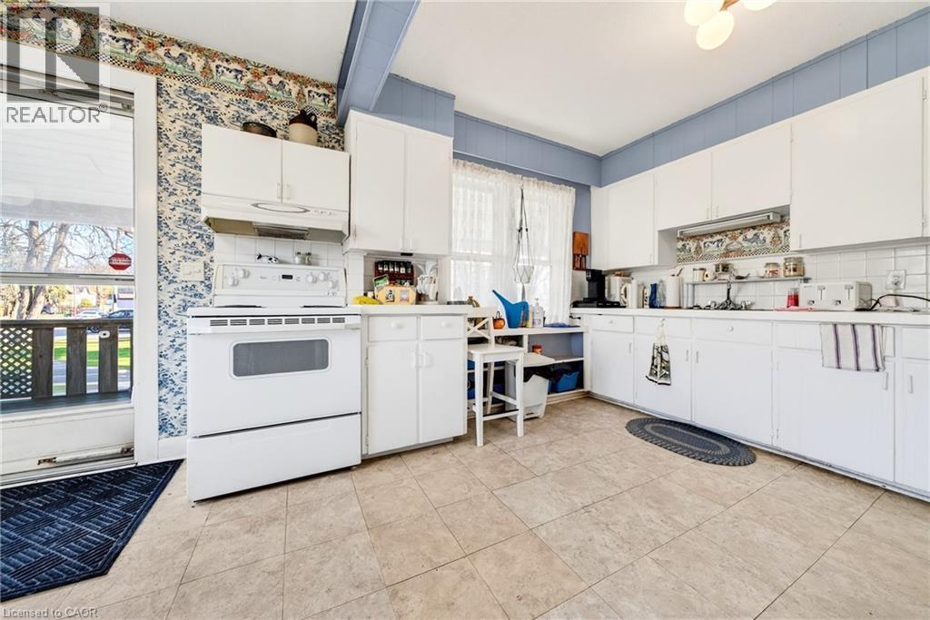 9037 Airport Road W, Hamilton, Ontario  L0R 1W0 - Photo 6 - 40789716