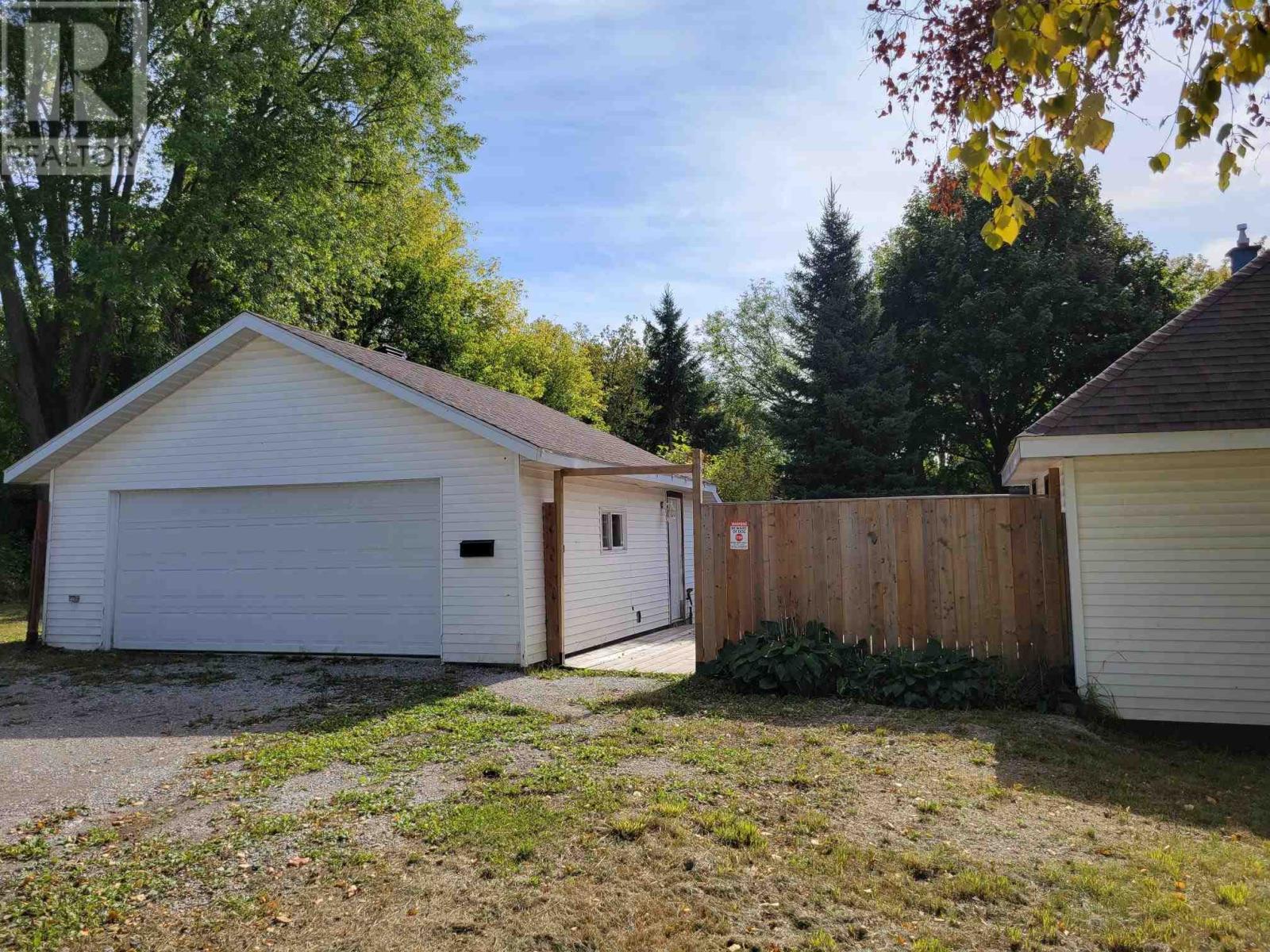 374 Bush St, Sault Ste. Marie, Ontario  P6C 3G9 - Photo 8 - SM252831