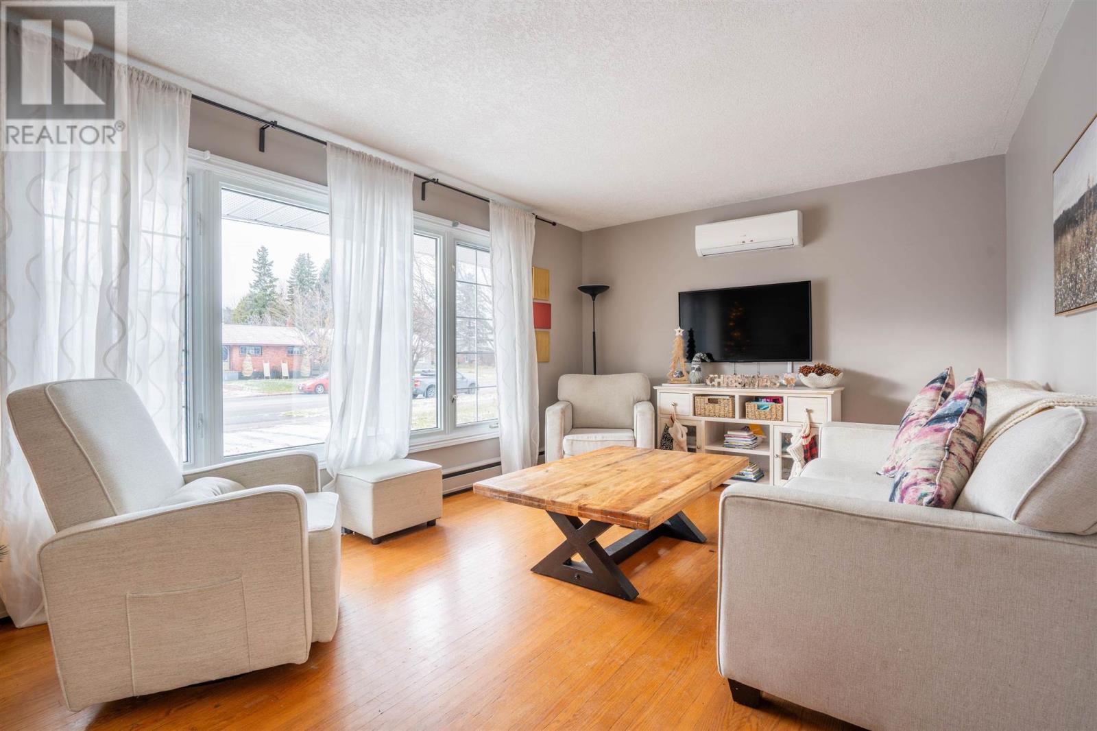 504 Shannon Rd, Sault Ste. Marie, Ontario  P6A 4L1 - Photo 12 - SM253287