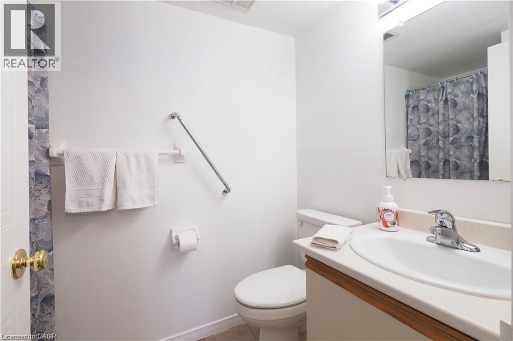 18 Holborn Court Unit# 402, Kitchener, Ontario  N2A 4A1 - Photo 11 - 40781331