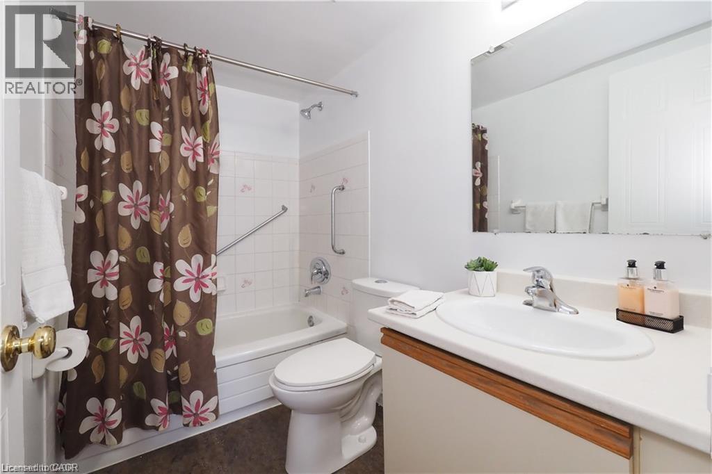 18 Holborn Court Unit# 402, Kitchener, Ontario  N2A 4A1 - Photo 14 - 40781331