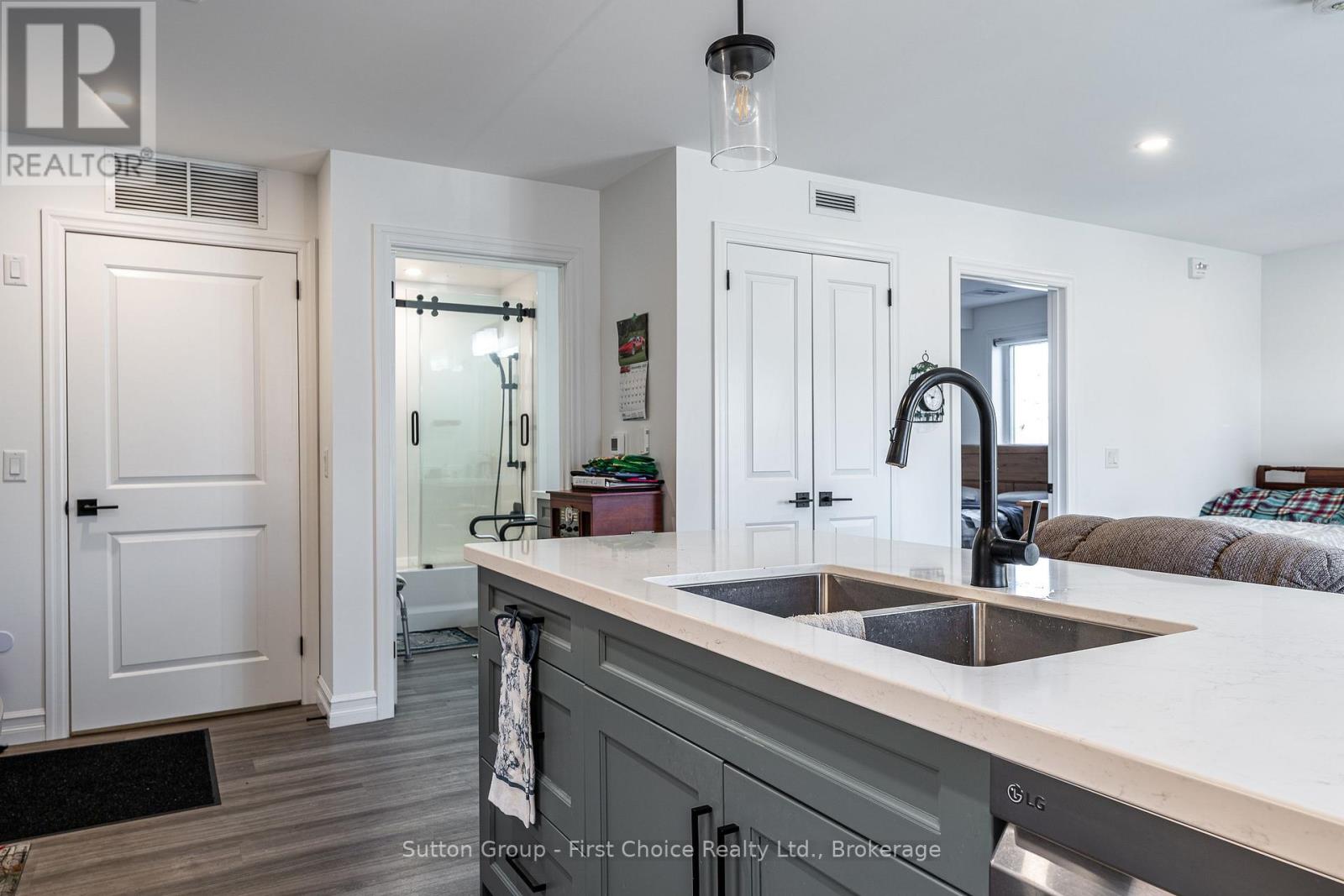 201 - 100 Gordon Street, Stratford, Ontario  N5A 7T8 - Photo 13 - X12565746