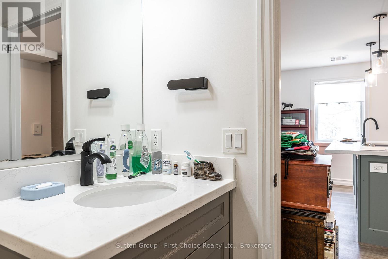 201 - 100 Gordon Street, Stratford, Ontario  N5A 7T8 - Photo 15 - X12565746