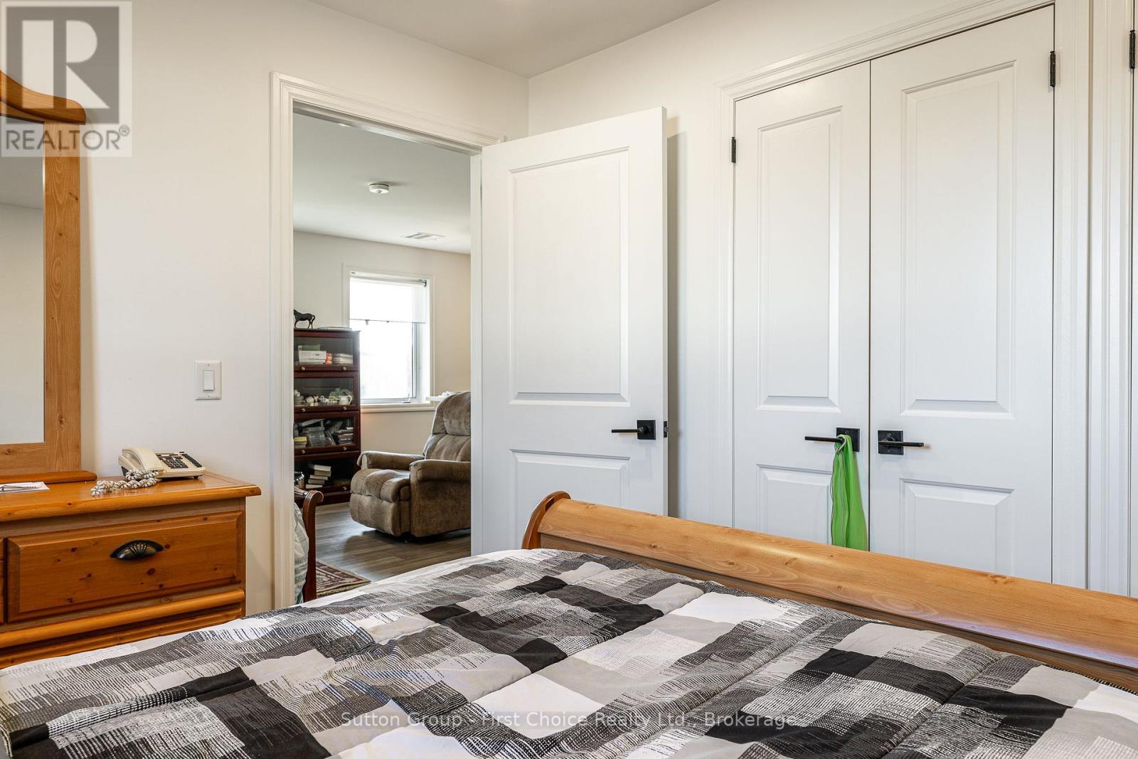 201 - 100 Gordon Street, Stratford, Ontario  N5A 7T8 - Photo 23 - X12565746