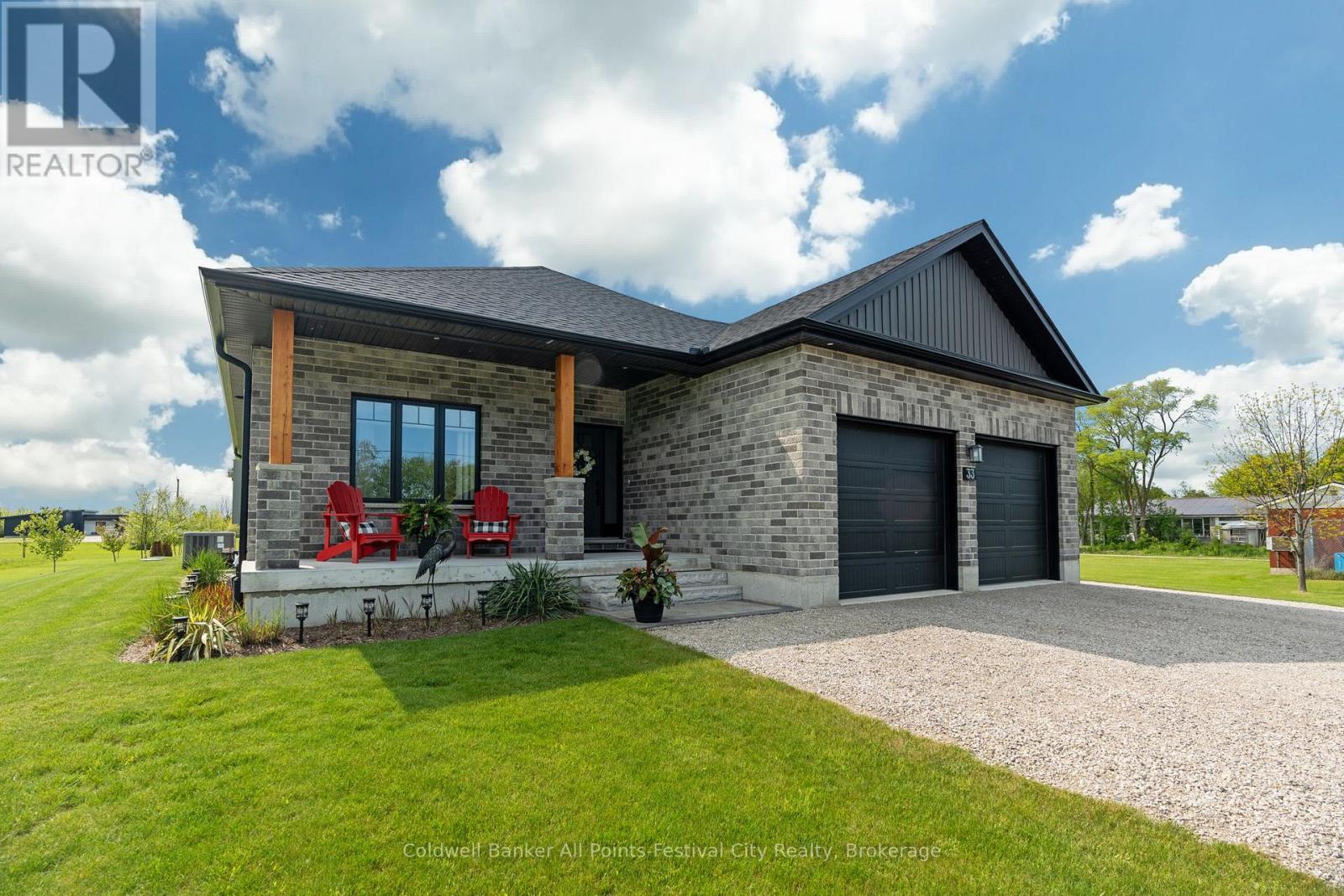 33 WELLINGTON STREET S, Ashfield-Colborne-Wawanosh, Ontario