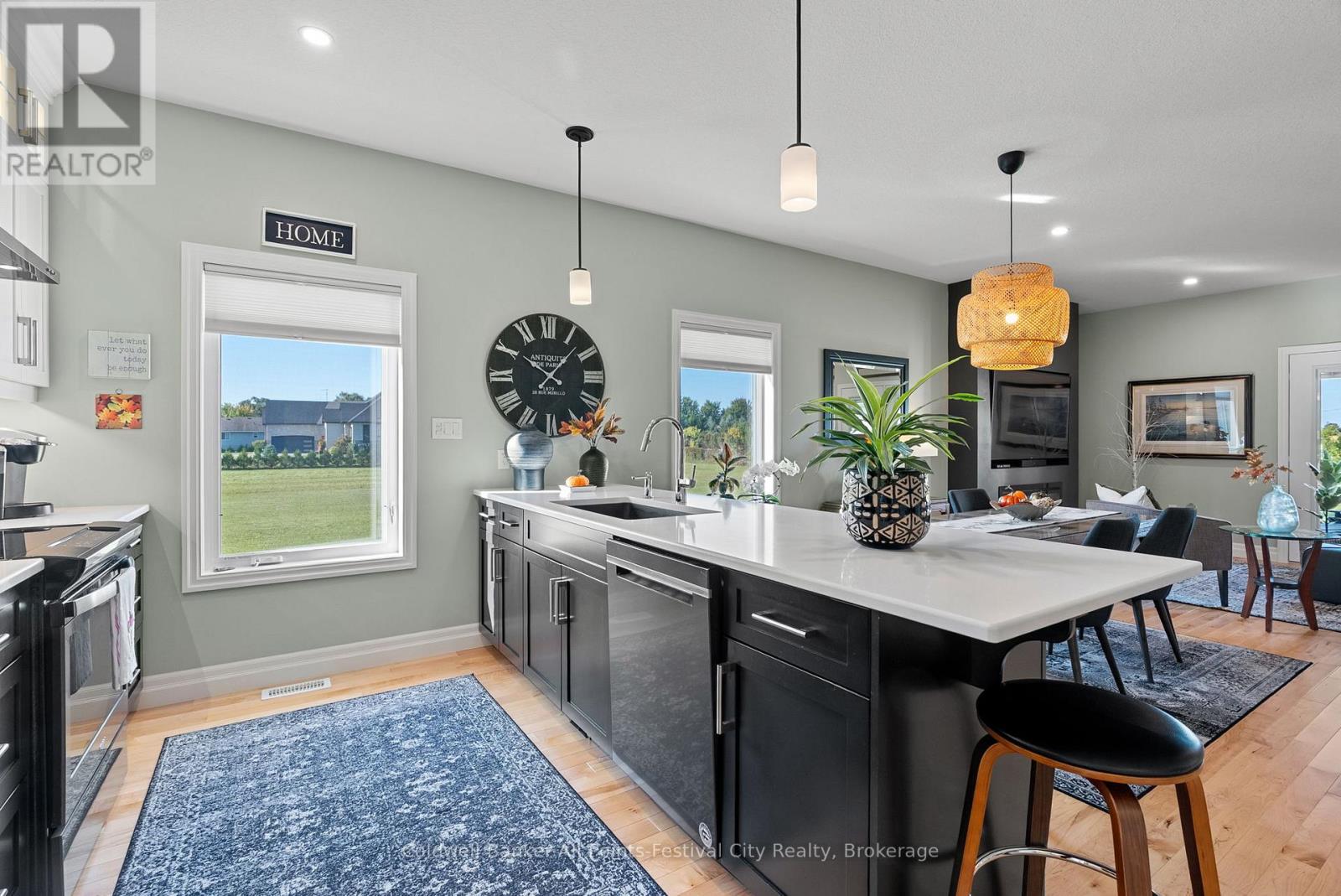 33 Wellington Street S, Ashfield-Colborne-Wawanosh, Ontario  N7A 3X9 - Photo 11 - X12565756