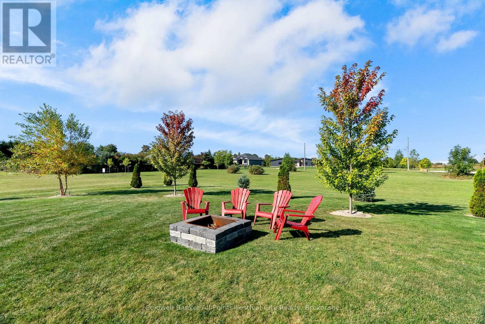 33 Wellington Street S, Ashfield-Colborne-Wawanosh, Ontario  N7A 3X9 - Photo 36 - X12565756