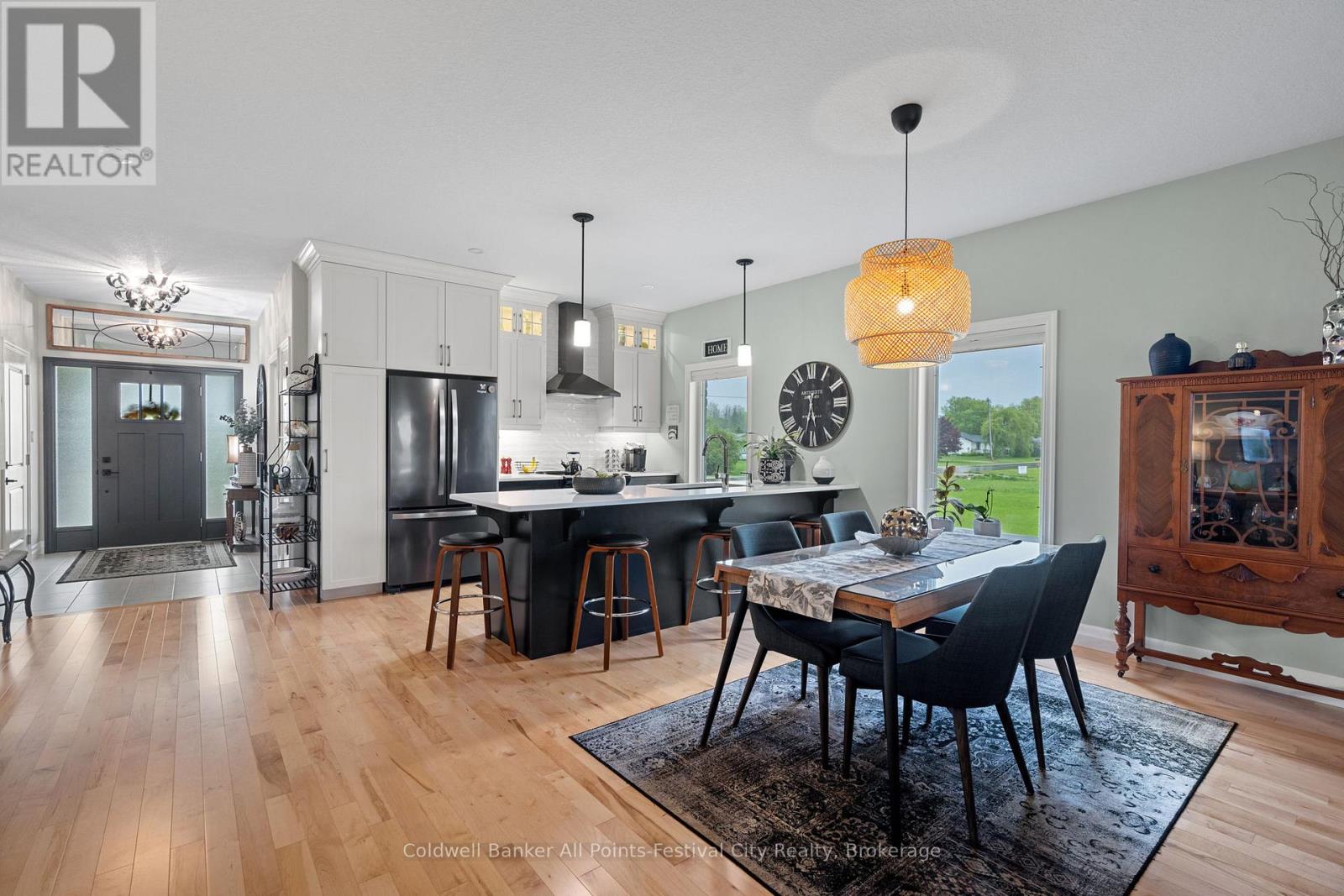 33 Wellington Street S, Ashfield-Colborne-Wawanosh, Ontario  N7A 3X9 - Photo 7 - X12565756