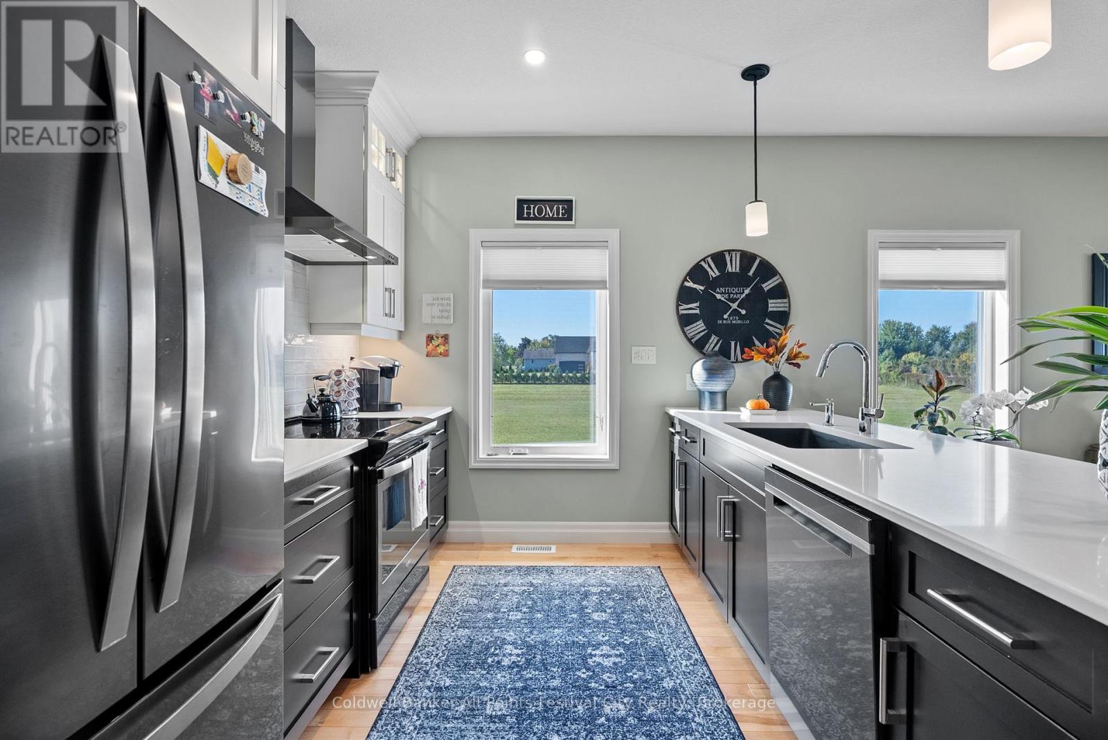 33 Wellington Street S, Ashfield-Colborne-Wawanosh, Ontario  N7A 3X9 - Photo 9 - X12565756