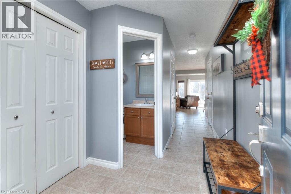 462 Mowat Street E, Listowel, Ontario  N4W 0A4 - Photo 4 - 40789680