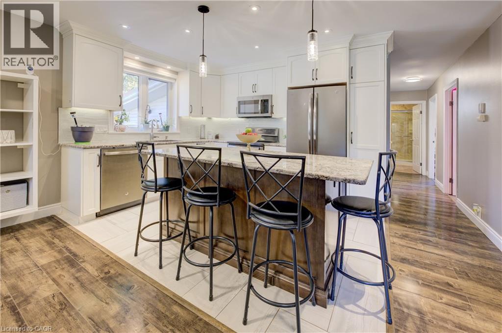 127 Jansen Avenue, Kitchener, Ontario  N2A 2L8 - Photo 11 - 40789502