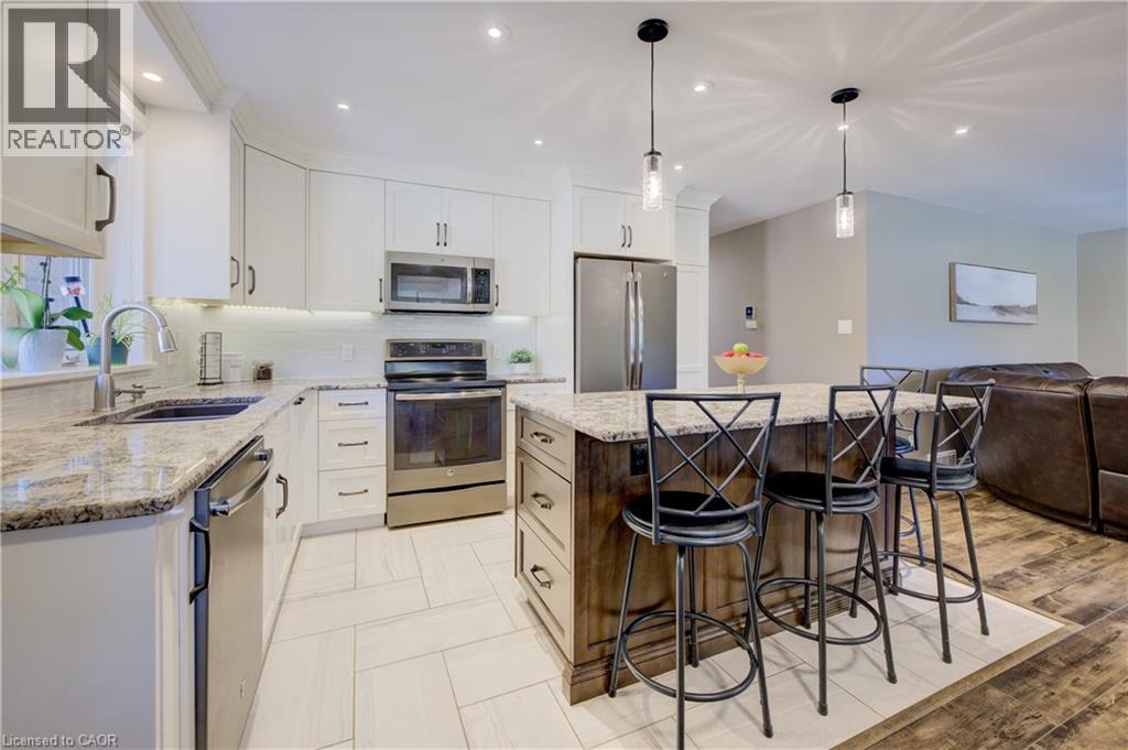 127 Jansen Avenue, Kitchener, Ontario  N2A 2L8 - Photo 12 - 40789502