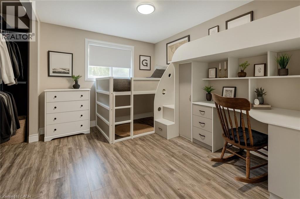 127 Jansen Avenue, Kitchener, Ontario  N2A 2L8 - Photo 22 - 40789502