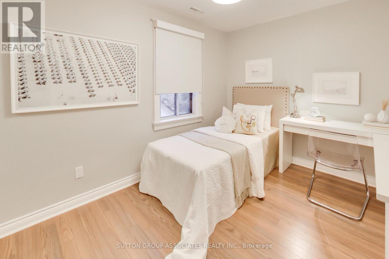 315 Atlas Avenue, Toronto, Ontario  M6C 3P8 - Photo 14 - C12565640