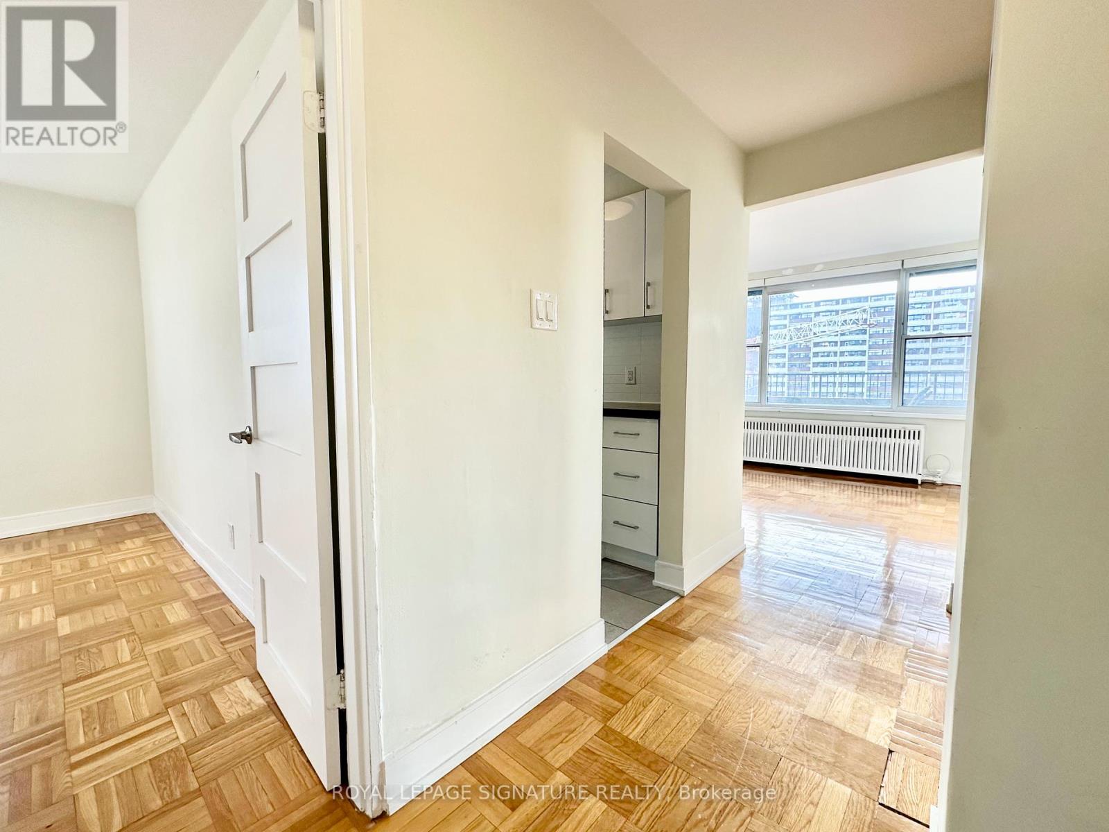 511 - 1545 Bathurst Street, Toronto, Ontario  M5P 3H6 - Photo 2 - C12565648