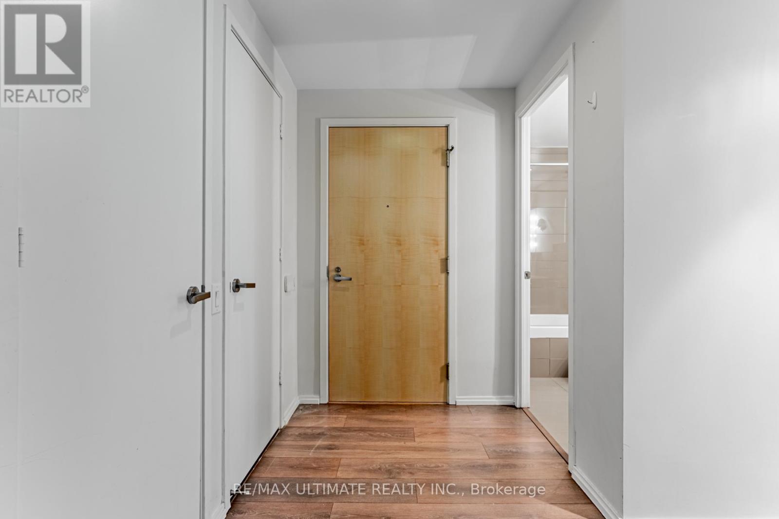 507 - 45 Charles Street E, Toronto, Ontario  M4Y 0B8 - Photo 26 - C12565798