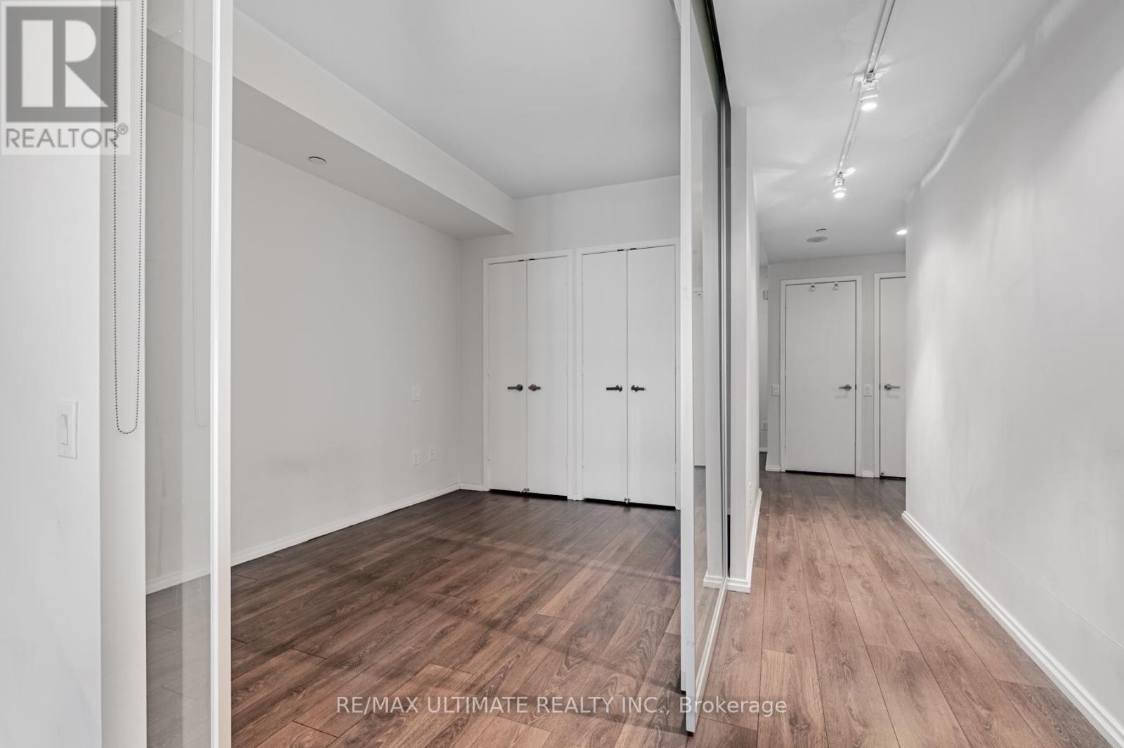 507 - 45 Charles Street E, Toronto, Ontario  M4Y 0B8 - Photo 9 - C12565798